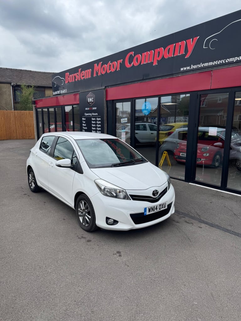 image for 2014 Toyota Yaris 1.33 Dual VVT-i Icon Plus Euro 5 5dr HATCHBACK Petrol Manual