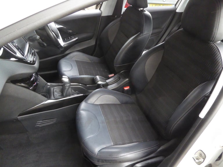 2016 Peugeot 2008 1.2 PureTech Allure 5dr HATCHBACK Petrol Manual