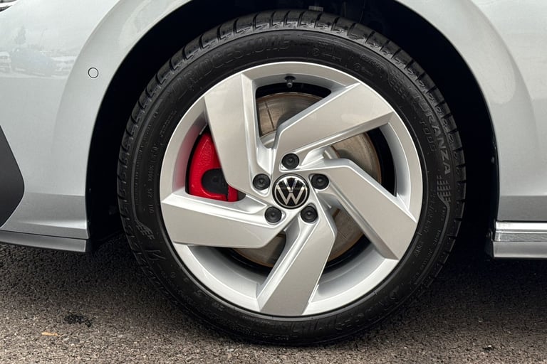 2025 Volkswagen Golf 1.5 TSI 272 GTE eHybrid 5dr DSG **PAN ROOF** Hatchback PETROL/ELECTRIC Autom...