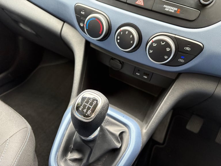 2014 Hyundai i10 1.0 SE Euro 5 5dr HATCHBACK Petrol Manual