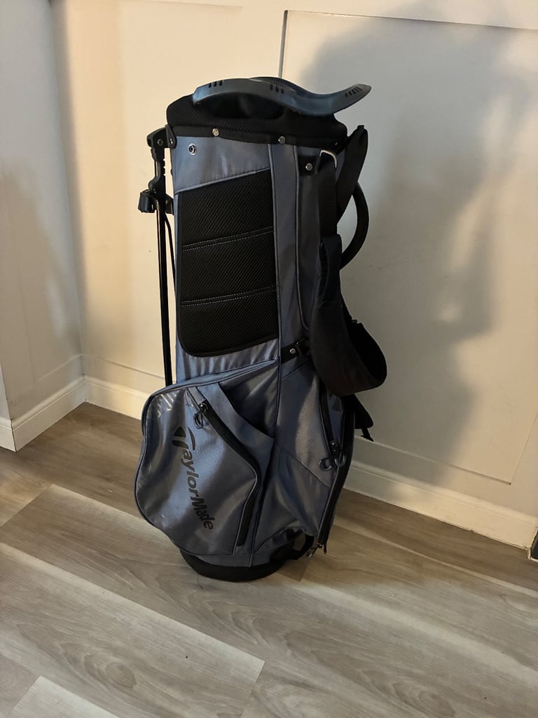 image for Taylor made golf bag 