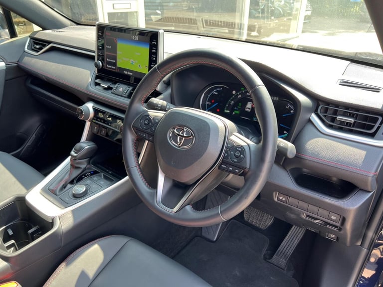 2022 Toyota RAV4 2.5 VVT-h 18.1 kWh Dynamic CVT 4WD Euro 6 (s/s) 5dr ESTATE Petrol/Electric Hybri...