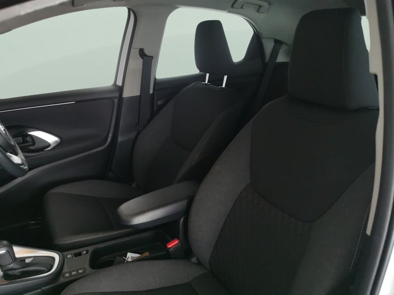2023 Toyota Yaris 1.5 VVT-h Design Hatchback 5dr Petrol Hybrid E-CVT Euro 6 (s/s) (116 ps) -  Hat...