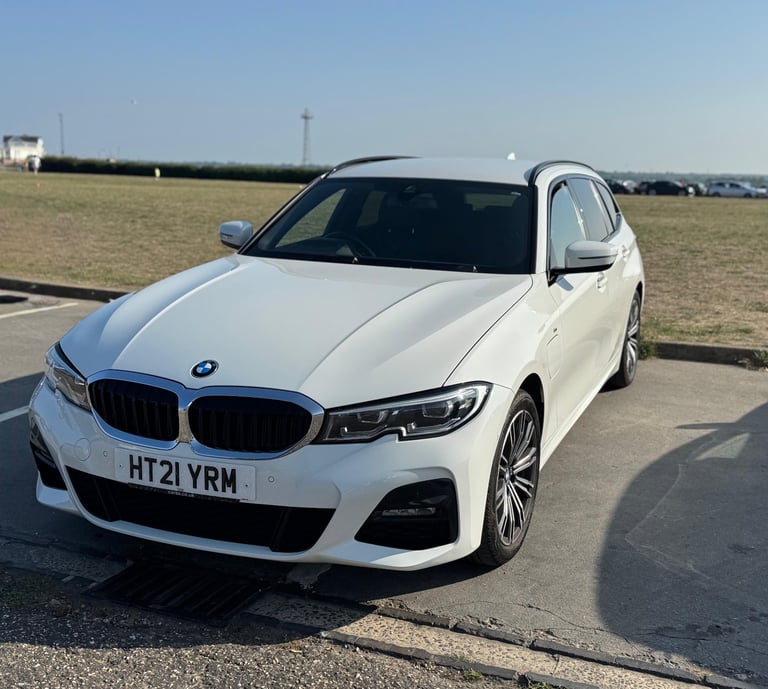 image for BMW, 3 SERIES, Estate, 2021, Semi-Auto, 1998 (cc), 5 doors