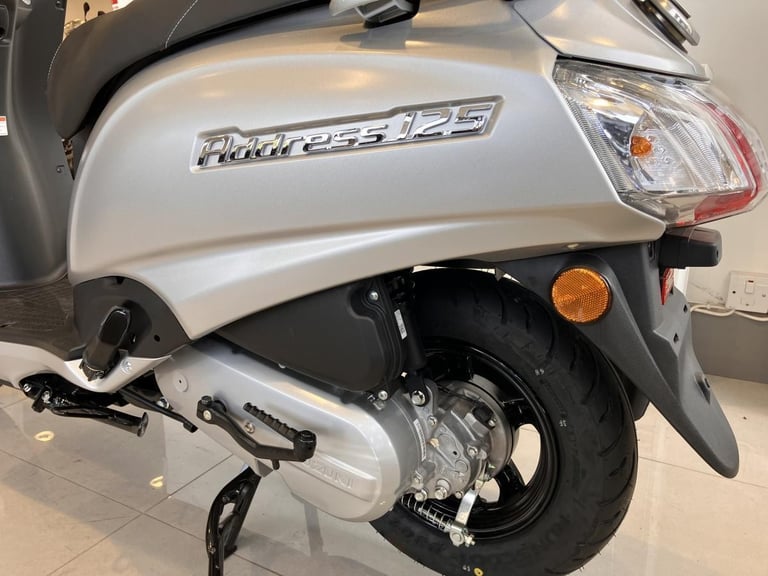 SUZUKI ADDRESS 125 - FANTASTIC COMMUTER SCOOTER WITH UP TO 145 MPG