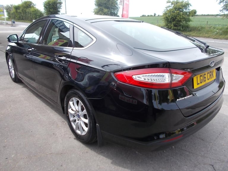 2016 Ford Mondeo 1.5 TDCi ECOnetic Zetec 5dr HATCHBACK Diesel Manual