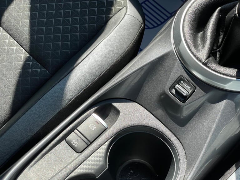 2024 Nissan Juke 1.0 DIG-T N-Connecta Euro 6 (s/s) 5dr HATCHBACK Petrol Manual