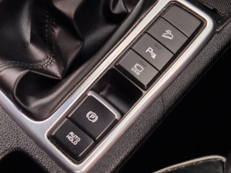 2019 Kia Sportage 1.6 GDi Platinum Edition SUV 5dr Petrol Manual Euro 6 (s/s) (130 bhp) ESTATE Pe...