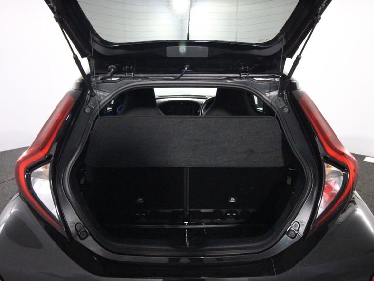 2023 Toyota Aygo X 1.0 VVT-i Edge Hatchback 5dr Petrol Manual Euro 6 (s/s) (72 ps) Hatchback Petr...