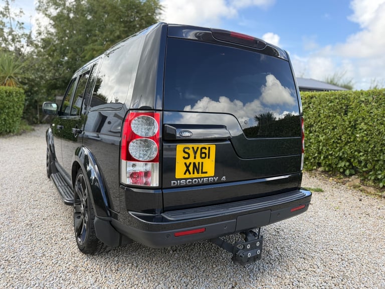 2011 Land Rover Discovery 4 Landmark LE 3.0 SD V6 Command Shift 4X4