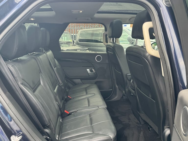 LAND ROVER DISCOVERY 3.0 SD V6 Anniversary Edition SUV 5dr Diesel Auto 4WD Euro 