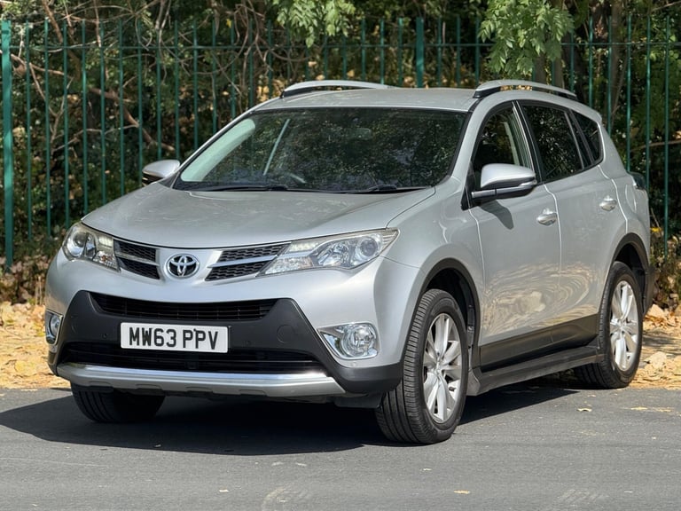 2014 Toyota RAV4 2.2 D-CAT Invincible Auto 4WD Euro 5 5dr ESTATE Diesel Automatic
