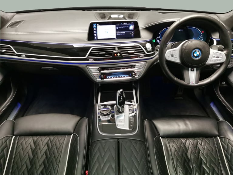 2022 BMW 7 Series 745Le xDrive M Sport 4dr Auto SALOON PETROL/ELECTRIC Automatic