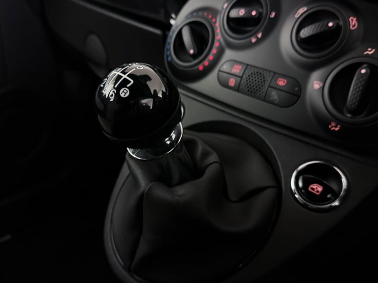 2022 Fiat 500 1.0 Mild Hybrid Dolcevita [Part Leather] 2dr CONVERTIBLE PETROL Manual