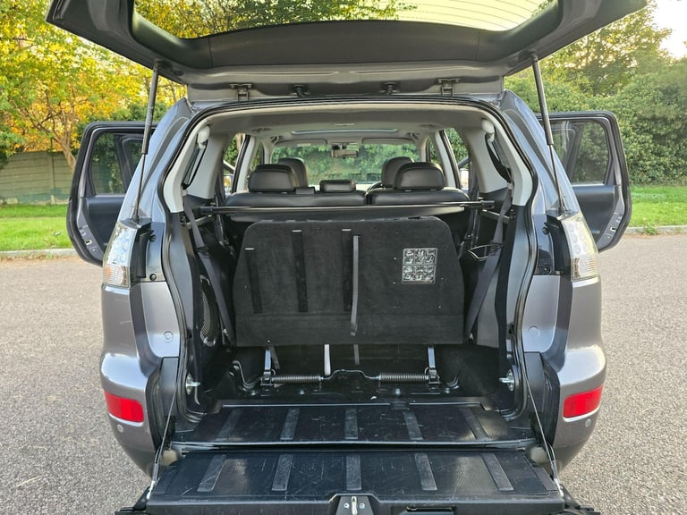 2008 Mitsubishi Outlander 2.4 MIVEC Elegance 5dr Auto ESTATE PETROL Automatic