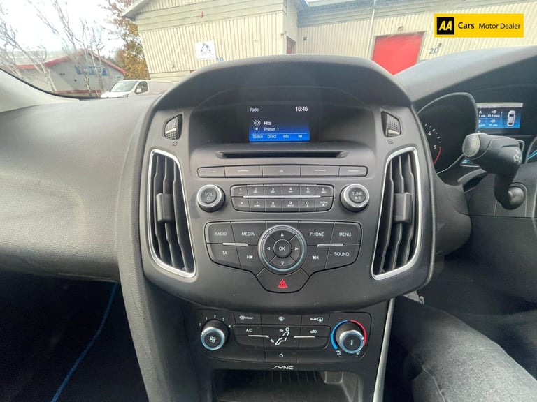 2015 Ford Focus 1.5 TDCi Zetec Hatchback 5dr Diesel Manual Euro 6 (s/s) (120 ps) Hatchback Diesel...