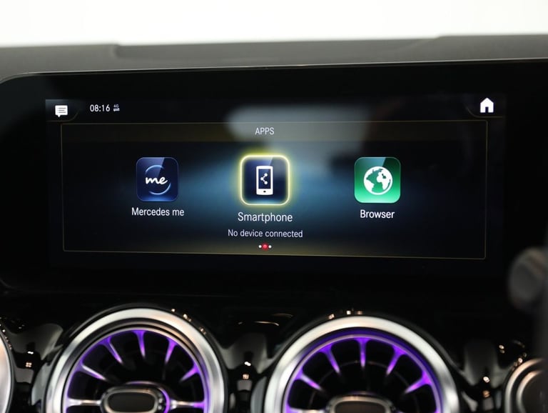 2022 Mercedes-Benz EQA EQA 300 66.5kWh AMG Line (Premium) SUV 5dr Electric Auto 4MATIC (228 ps) E...