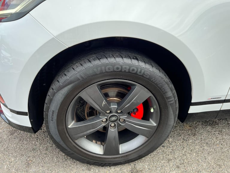 2017 Land Rover Range Rover Velar 2.0 D180 R-Dynamic S Auto 4WD Euro 6 (s/s) 5dr ESTATE Diesel Au...