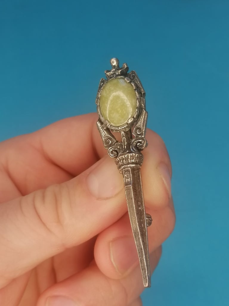Vintage MIRACLE Celtic Scottish Staff Light green, marbled white stone Brooch Pin.