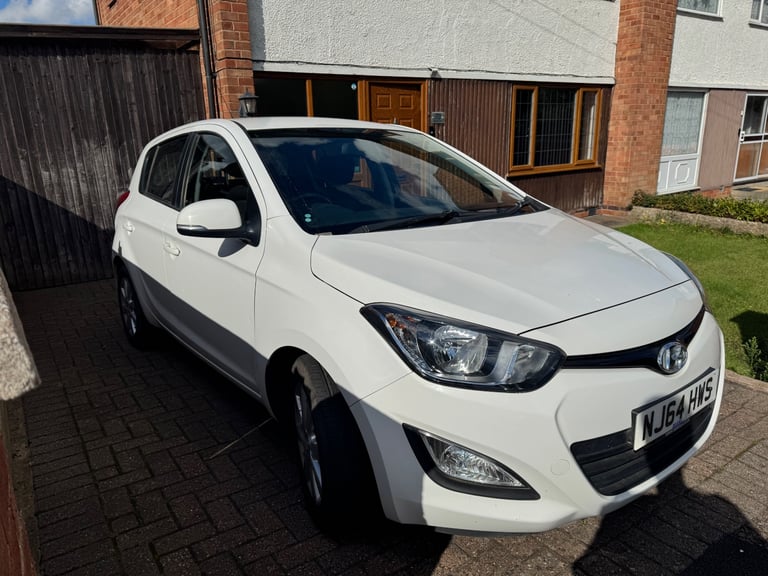 Hyundai, Automatic I20, Hatchback, 2014, Other, 1396 (cc), 5 doors