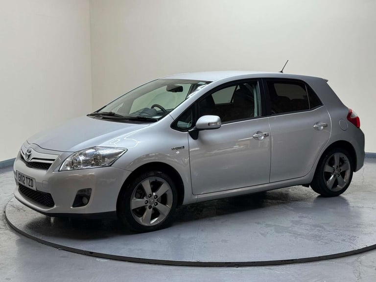 2012 Toyota Auris 1.8 VVT-h T Spirit CVT Euro 5 (s/s) 5dr Hatchback Hybrid Automatic