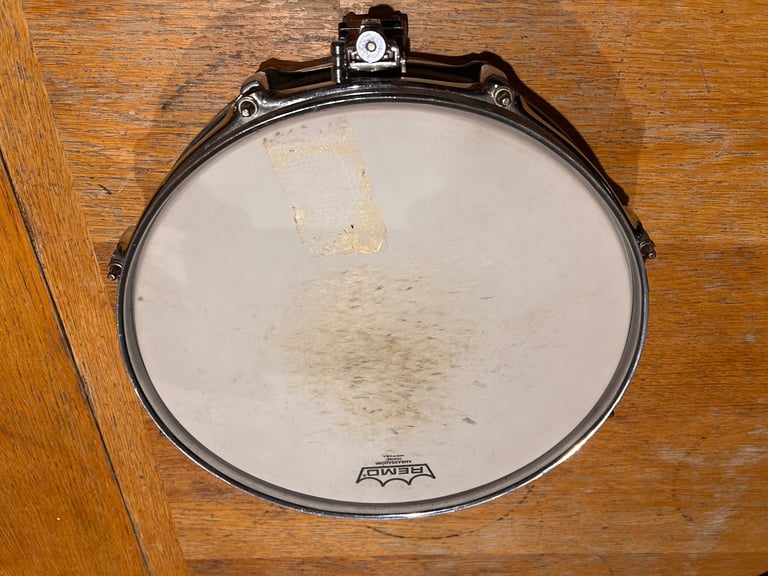 Pearl Piccolo 13x3” Maple snare drum