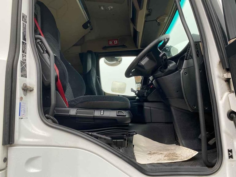 MERCEDES ACTROS 1824 *EURO 6* 4X2 DEMOUNT CHASSIS CAB 2018 - BV67 OUA