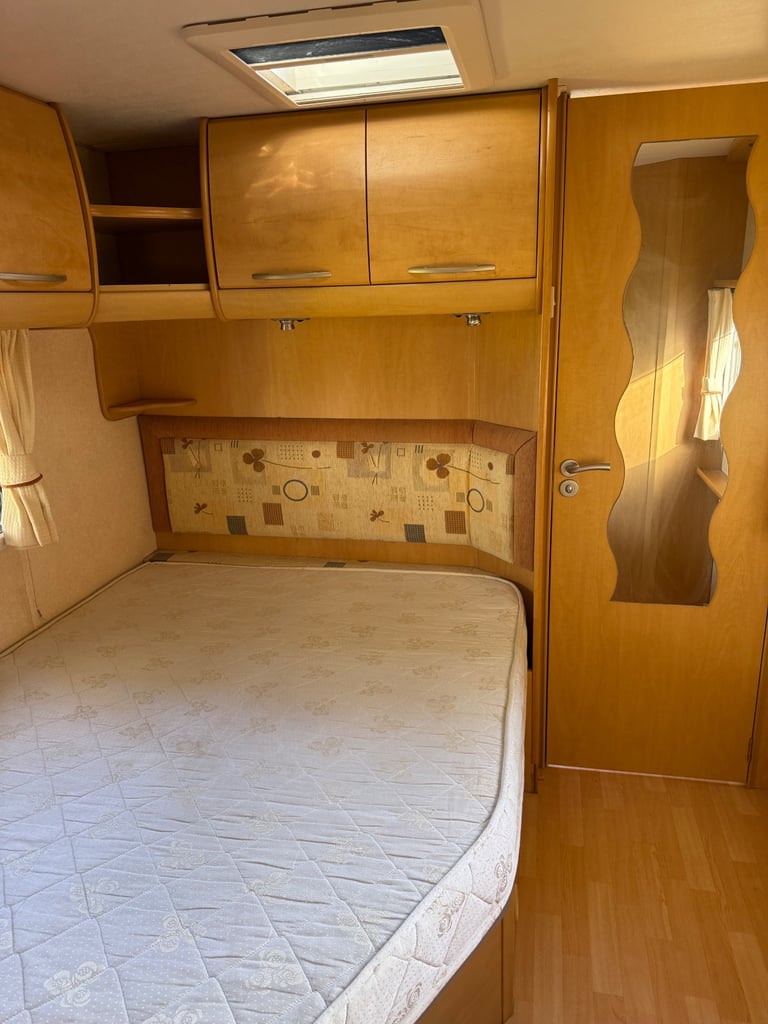 Bailey Senator Series 5 Caravan