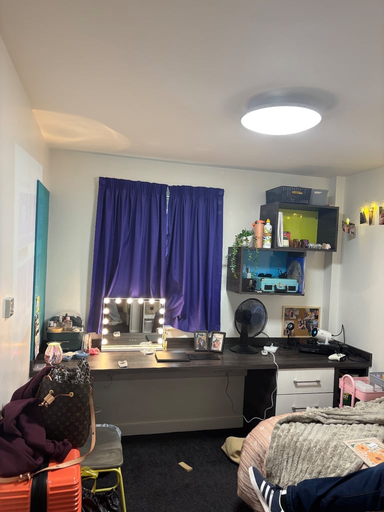 student accommodation room manchester 