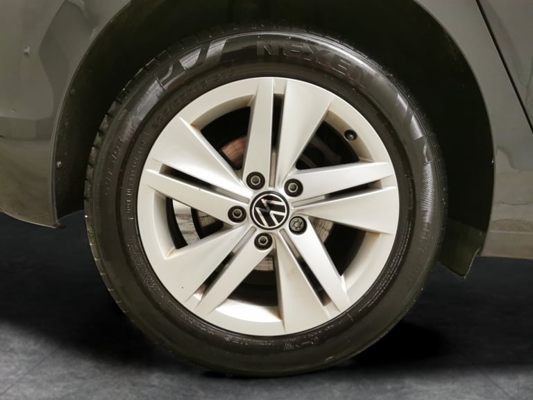 2023 Volkswagen Golf 1.5 TSI Life Hatchback 5dr Petrol Manual Euro 6 (s/s) (130 ps) - KEYLESS ST ...