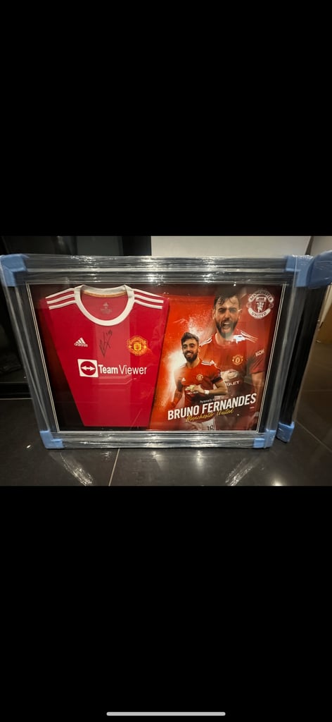 image for Bruno Furnandes signed shirt 