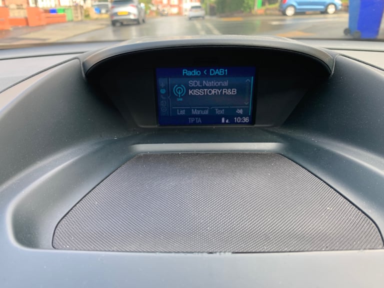 Ford, GRAND C-MAX, MPV, 2014, Manual, 1560 (cc), 5 doors, 7 Seats