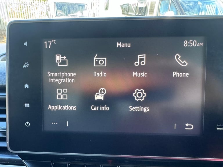 2023 73 Renault Trafic LL30 LWB Advance Van. Aircon. Appleplay. Rear Cam. NAV.