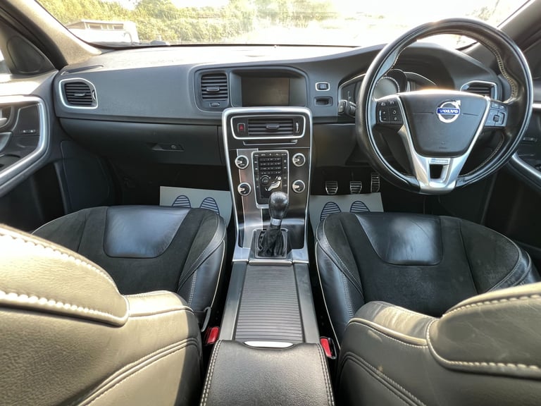 2015 Volvo V60 D2 [115] R DESIGN Nav 5dr Estate Sports Tourer FSH ESTATE Diesel Manual