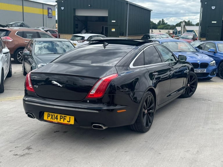 2014 Jaguar XJ 3.0d V6 Portfolio Auto Euro 5 (s/s) 4dr SALOON Diesel Automatic
