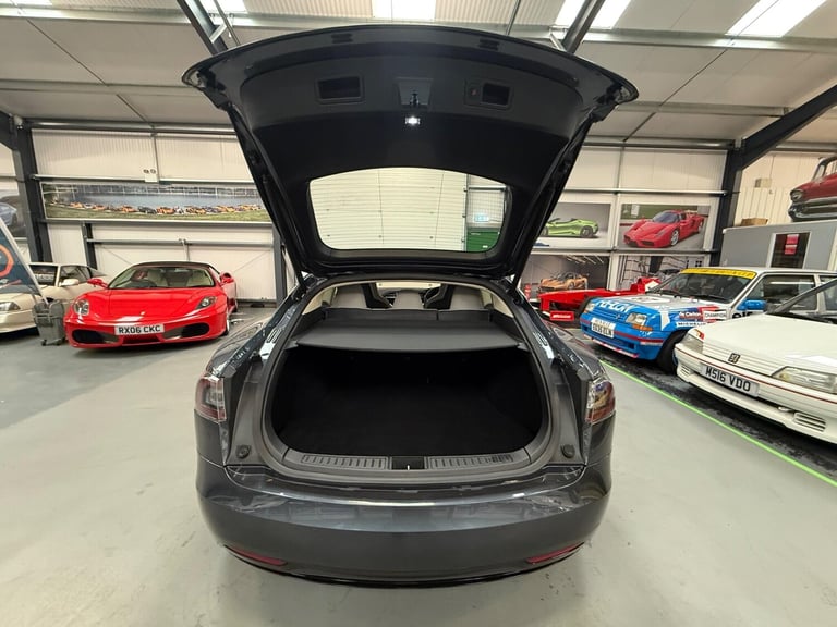 2016 Tesla Model S 75D (Dual Motor) Auto 4WD 5dr HATCHBACK Electric Automatic