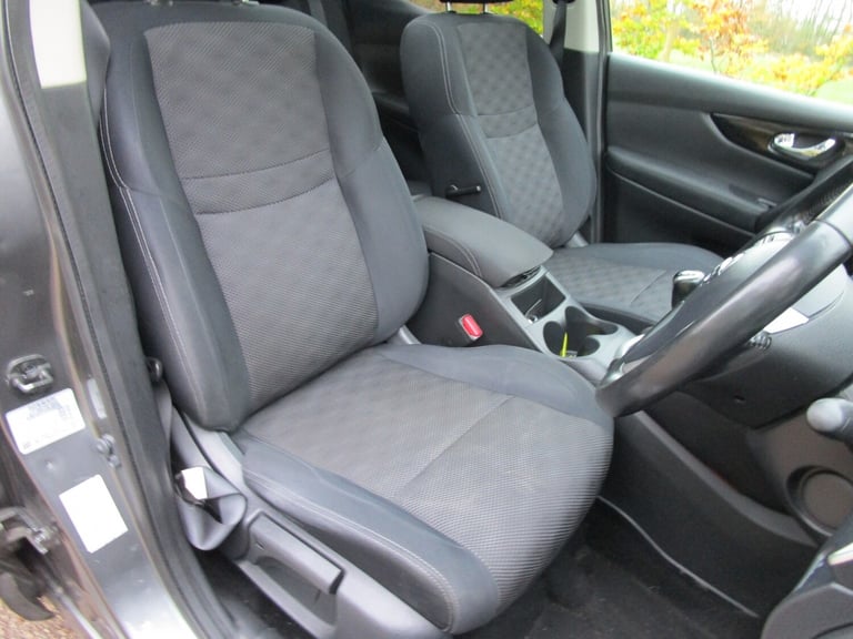 NISSAN QASHQAI 1.5 dCi n-tec+ - 3 Months Warranty - AA Approved Dealer - Â