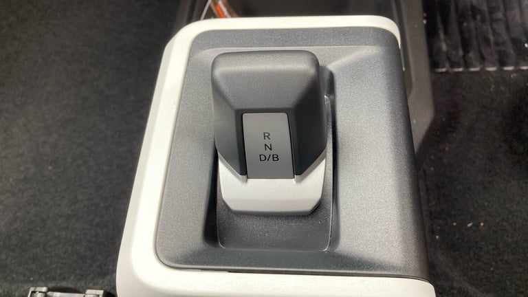 2025 Dacia Spring 27kWh Expression 65 48kW 5dr Auto Electric Hatchback Hatchback Electric Automatic