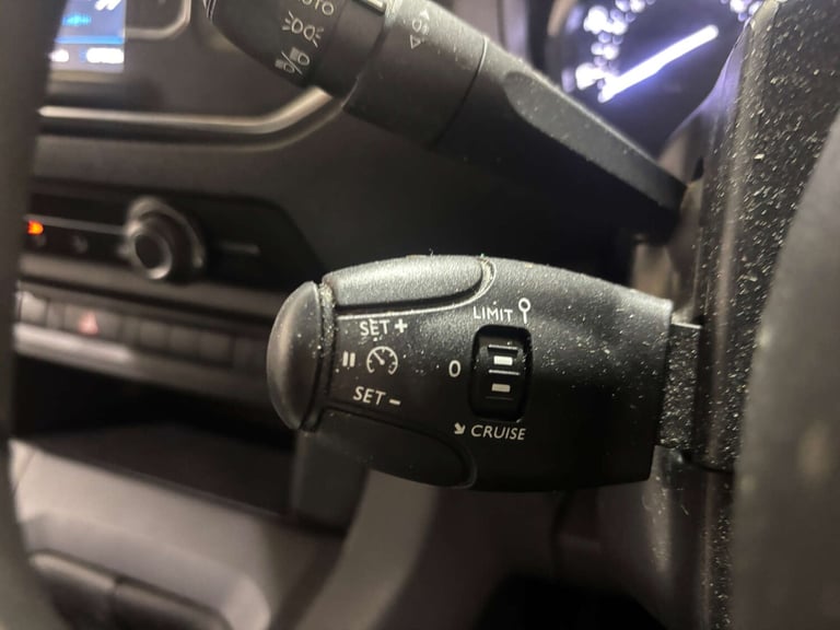 2022 Peugeot Expert Professional Premium L1 Blue 2.0 HDi Panel Van Diesel Manual