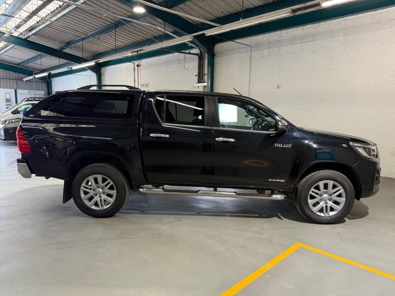 2018 68 TOYOTA HI-LUX 2.4 D-4D INVINCIBLE X PICKUP DOUBLE CAB 4DR DIESEL AUTO 4W