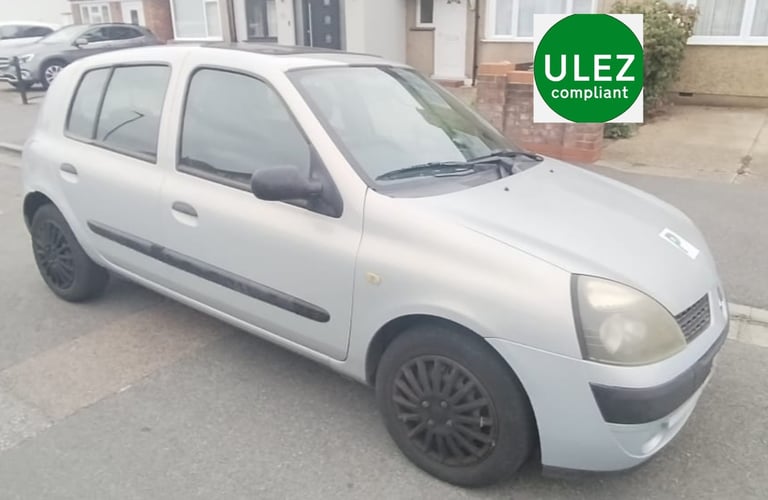 2003 Renault Clio 1.4 16V Expression 5dr Auto HATCHBACK Petrol Automatic