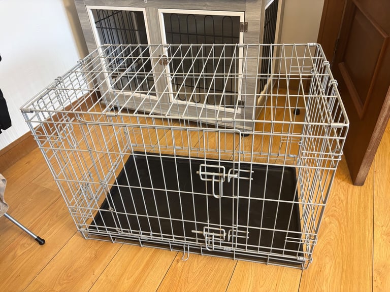 Medium dog cage 