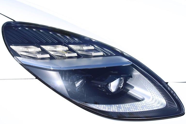 2024 Aston Martin Vantage 4.0 V8 Coupe 2dr Petrol Auto Euro 6 (665 ps) HATCHBACK Petrol Automatic