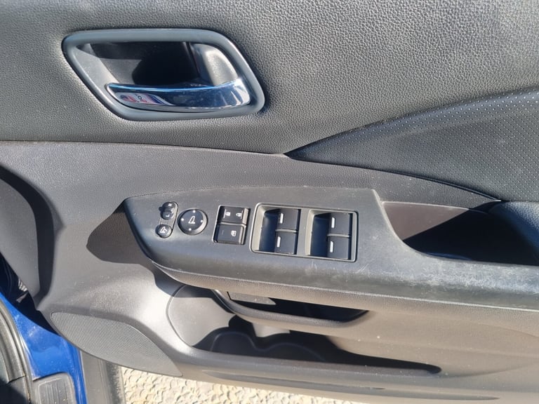 2015 Honda CR-V 2.0 i-VTEC SR 5dr Auto ESTATE Petrol Automatic