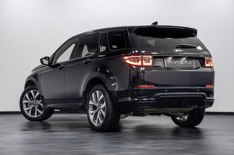 2024 Land Rover Discovery Sport P300e Dynamic HSE SUV HYBRID Automatic