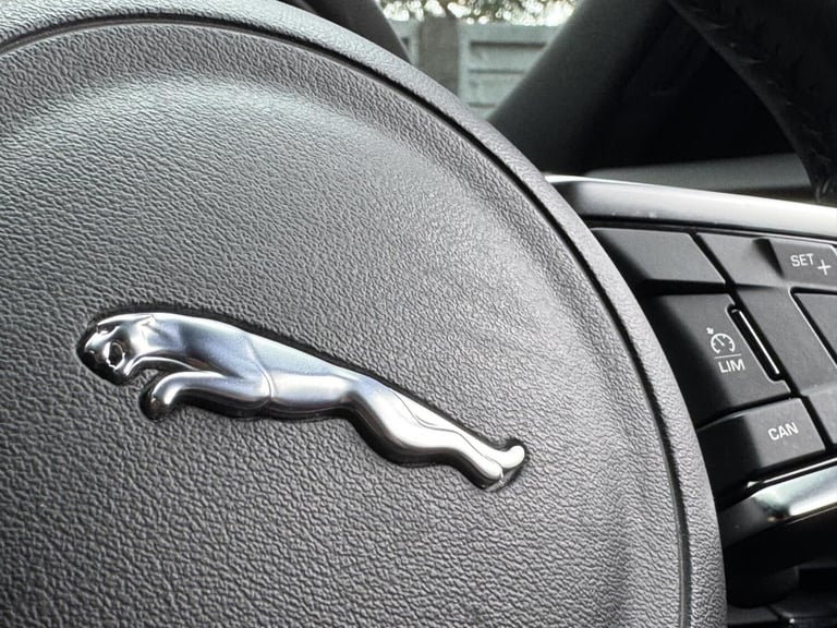 2015 Jaguar XE 2.0 [240] R-Sport 4dr Auto SALOON PETROL Automatic