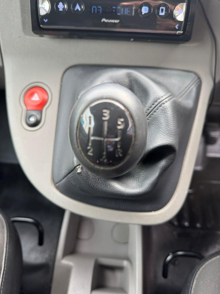 2009 Renault Kangoo ML19dCi 70 Van CAR DERIVED VAN DIESEL Manual