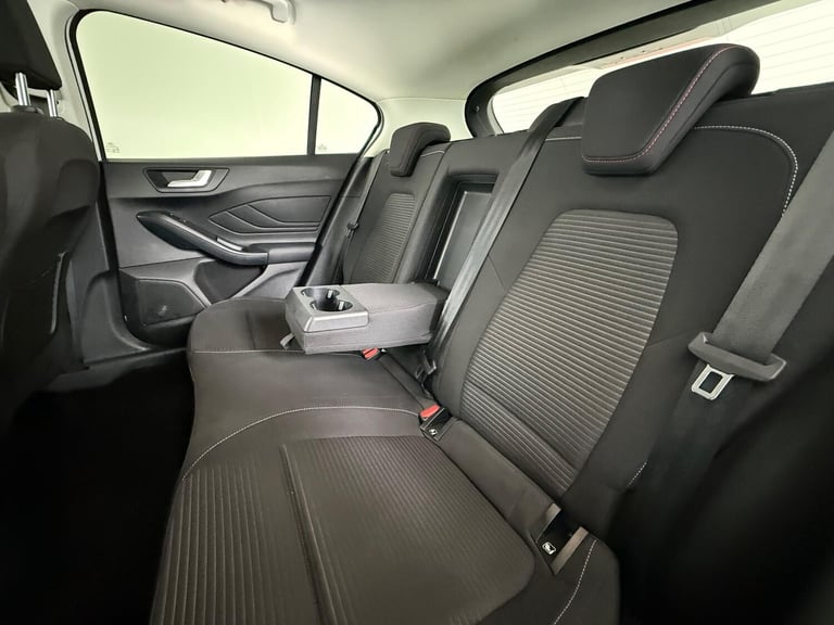 2020 Ford Focus 1.0T EcoBoost Titanium Euro 6 (s/s) 5dr HATCHBACK Petrol Manual