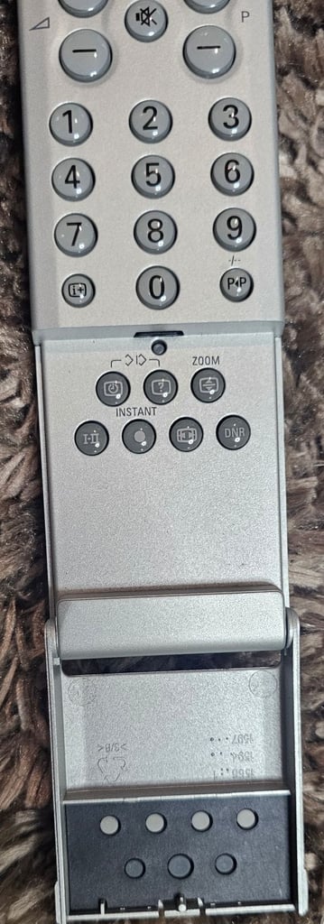 32" phillips matchline crt tv  with remote 