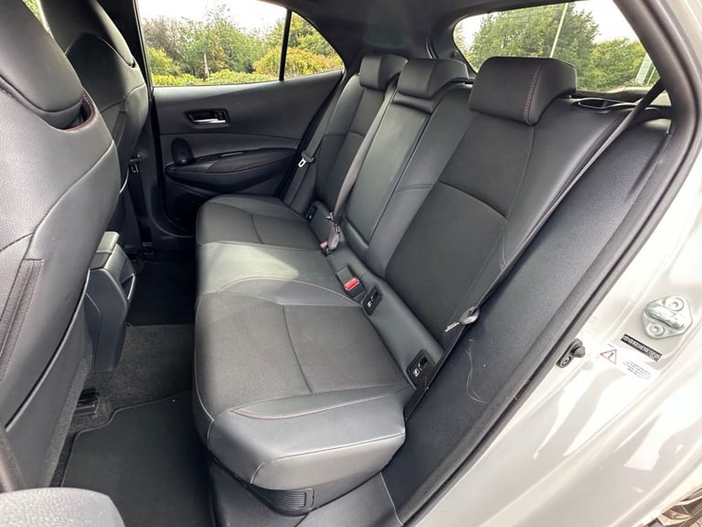 2024 Toyota Corolla 2.0 VVT-h GR SPORT Hatchback 5dr Petrol Hybrid CVT Euro 6 (s/s) (196 ps) Hatc...